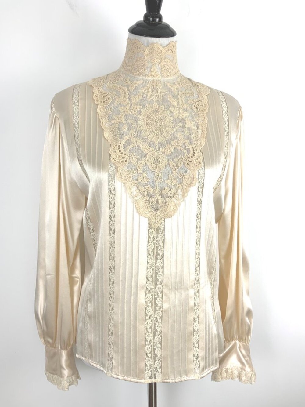Victorian Revival Ivory Silk Satin Lace Blouse Romantic Cottagecore Sz S